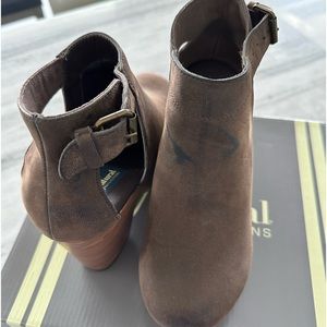 Natural Reflections Platform Shoes